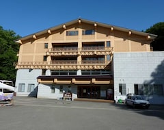 Otel トムラウシ温泉国民宿舎東大雪荘 (Shintoku, Japonya)