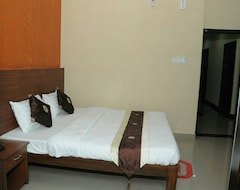 Hotelli Qinn (Kushalnagar, Intia)