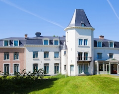 Hotel Stay Different - Château Bernalmont (Liège, Belgium)