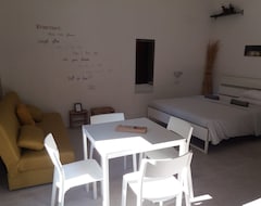 Serviced apartment Casablanca 4 (Milzano, Italy)