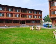 Hotel Brown Palace (Srinagar, India)