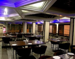 Khách sạn OYO 2760 Hotel Chanakya (Indore, Ấn Độ)