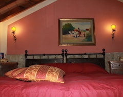 Hotel B&B Eremo Gioioso - Il Castagno Room (Pontremoli, Italija)