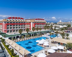 Orange County Resort Hotel Belek (Belek, Türkiye)