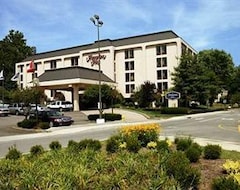 Khách sạn Hampton Inn Wheeling (Wheeling, Hoa Kỳ)