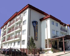 Hotelli Tintiava & Spa (Varshec, Bulgaria)