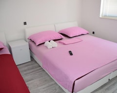 Cijela kuća/apartman Apartments And Rooms Aldino (Trogir, Hrvatska)