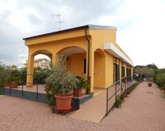 Khách sạn Il Melograno (Albenga, Ý)