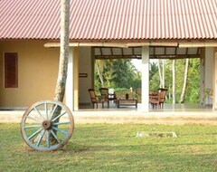 Hotelli Kadolana Eco Village (Balapitiya, Sri Lanka)