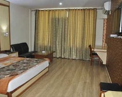 Hotel Oyo 4474 Sukh Sagar Regency (Shimla, India)