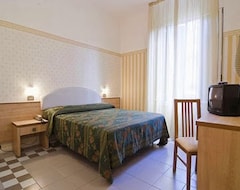 Hotel Loris - Valentini Family Village (Bellaria-Igea Marina, Italy)