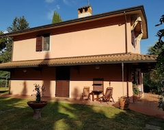 Toàn bộ căn nhà/căn hộ Holiday House Cornelia 240 M2 In Versilia (Massarosa, Ý)