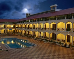 Hotel Kumararraja Palace (Yelagiri, India)
