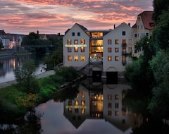 Khách sạn Sorat Insel Hotel Regensburg (Regensburg, Đức)