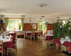 Hotelli Landgasthof zur Bruthenne (Weissenbach an der Triesting, Itävalta)