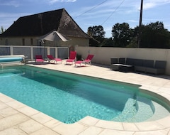 Cijela kuća/apartman Périgord: self-catering gite with secure swimming pool in the heart of the Dordogne bastides (Beaumont-du-Périgord, Francuska)