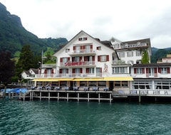 Khách sạn Seehotel Schwert (Gersau, Thụy Sỹ)