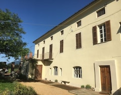 Casa/apartamento entero casa de campo del siglo 18, con piscina de 20 minutos de Turín (Druento, Italia)
