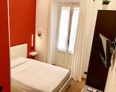 Hotel Il Corso Comfort Rooms (Rome, Italy)