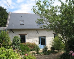 Toàn bộ căn nhà/căn hộ In The Saumur Vineyard, House Of Character In Tuffeau, Calm And Spacious (Épieds, Pháp)