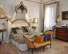 Otel La Chambre Della (Venedik, İtalya)