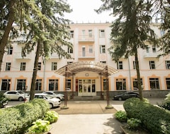 Zhemchuzhina Kavkaza Hotel (Zheleznovodsk, Russia)