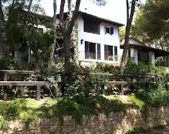 Hotel L'àncora De Barà (Roda de Barà, Spain)