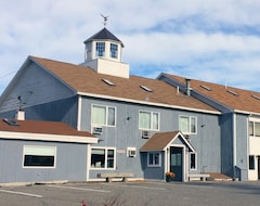 Khách sạn The Eagles Lodge (Ellsworth, Hoa Kỳ)