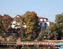 Nhà trọ Bagoly Fogado (Gyömrő, Hungary)