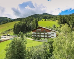 Khách sạn Pension Hubertushof Beim Romerbad (Bad Kleinkirchheim, Áo)