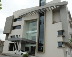 Khách sạn HOTEL MAHARAJA EXECUTIVE (Phaltan, Ấn Độ)