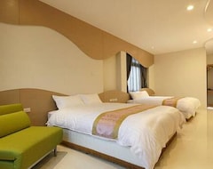 Hotel Chunfengcaotang Bed And Breakfast (Yilan City, Tajvan)
