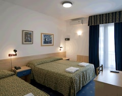 Khách sạn Hotel Meduna (Caorle, Ý)