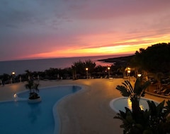 Khách sạn Resort Mon Reve (Taranto, Ý)