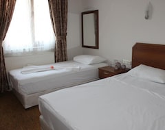 Hotel Çamlık (İznik, Turkey)