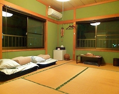 Nhà nghỉ Aoshima Guesthouse Hooju (Miyazaki, Nhật Bản)