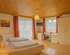 Hotelli Hotel Lipeter & Bergheimat (Weissensee, Itävalta)