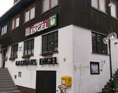 Khách sạn Engel 16 (Gutach, Đức)