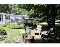 Entire House / Apartment Beautiful And Clean Mobile Home.enjoy Beautiful Torch Lake, Boating, Fishing,xx (Central Lake, USA)