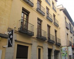 Hotel Km1 Tirso de Molina (Madrid, Spain)