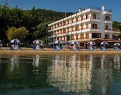 Hotel Tο Rodon (Neos Pyrgos, Grecia)