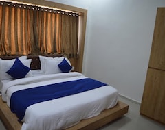 Khách sạn Hotel Signature Inn (Ahmedabad, Ấn Độ)