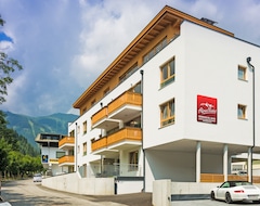 Khách sạn AlpenParks Residence Zell am See (Zell am See, Áo)