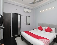 Oyo 40851 Hotel Athithi (Ghaziabad, Indija)