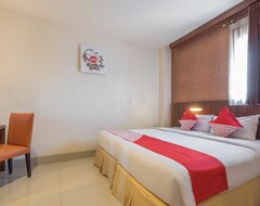 Khách sạn Capital O 1279 Hotel Grand Celino Makassar (Makassar, Indonesia)