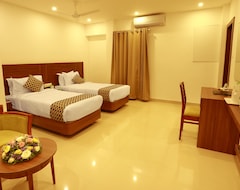 Khách sạn Geminy Hotel (Thodupuzha, Ấn Độ)