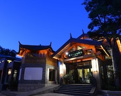 Hotel Blue Moon Valley (Lijiang, China)
