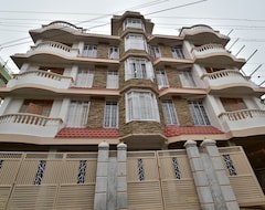 Khách sạn La Castle Residency (Shillong, Ấn Độ)