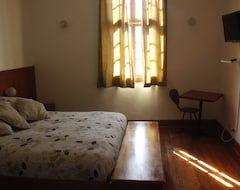 Hotel Hostel Adlafken (Valparaíso, Chile)