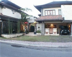Khách sạn Annora Bali Villa (Seminyak, Indonesia)